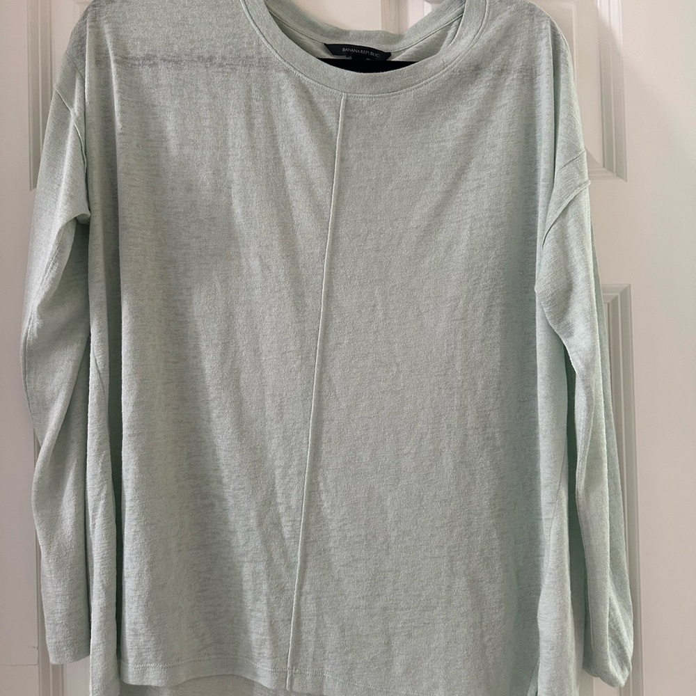 Women's Light Green Long Sleeve Top
